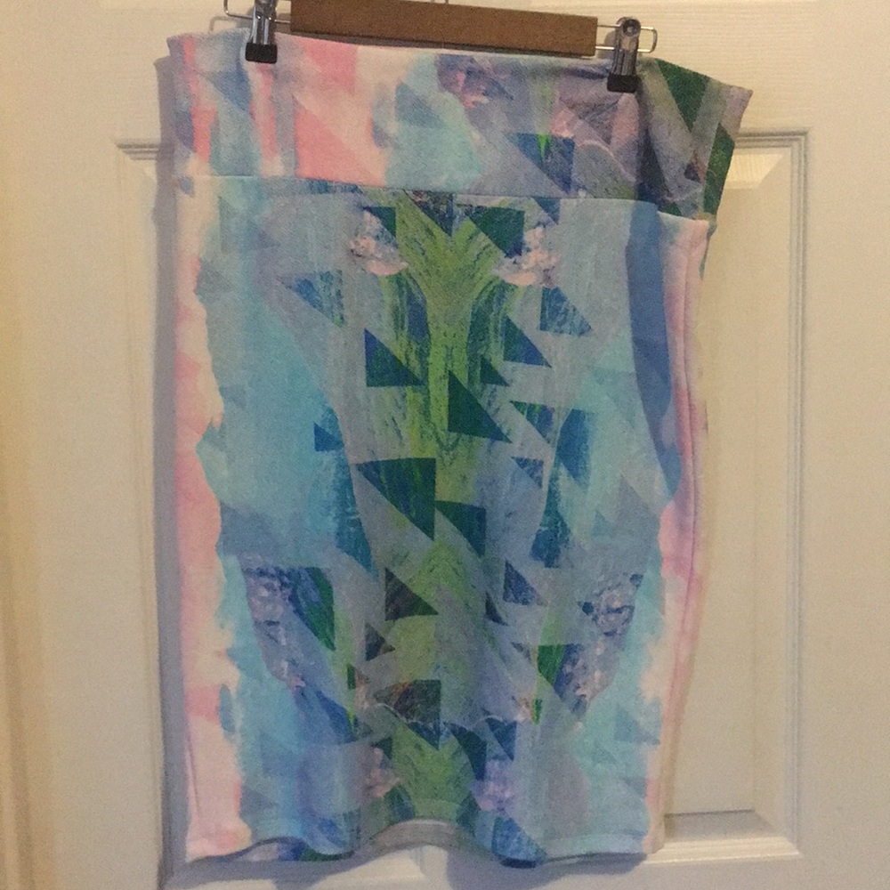 Lularoe skirt
